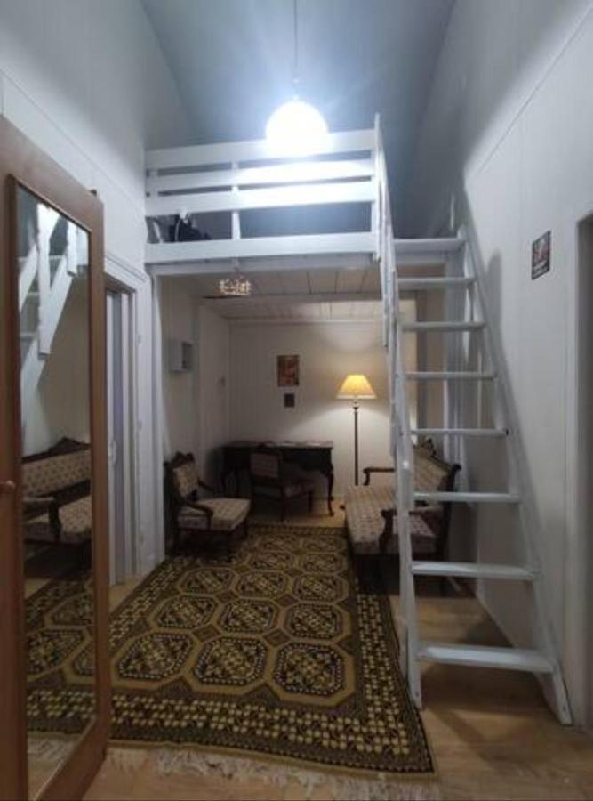 Simon Says Full Apartman In The Heart Of Budapesta
