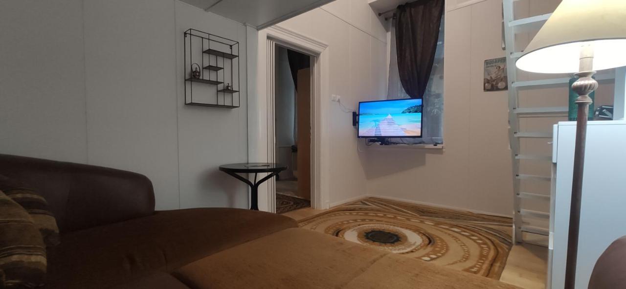 Apartament Simon Says Full Apartman In The Heart Of Budapesta