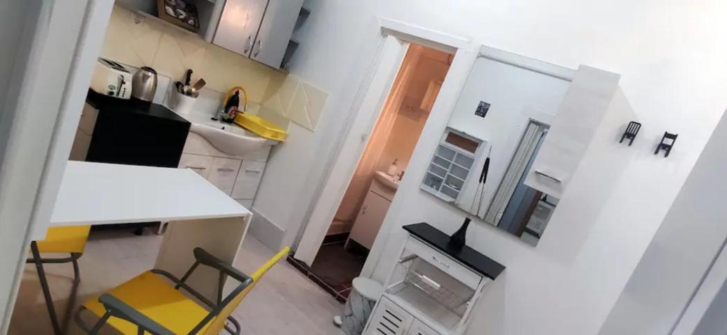Apartament Simon Says Full Apartman In The Heart Of Budapesta
