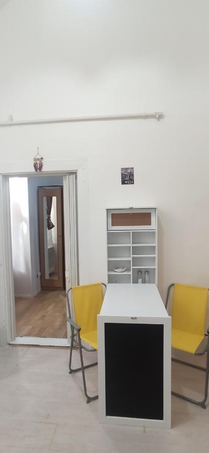 Apartament Simon Says Full Apartman In The Heart Of *