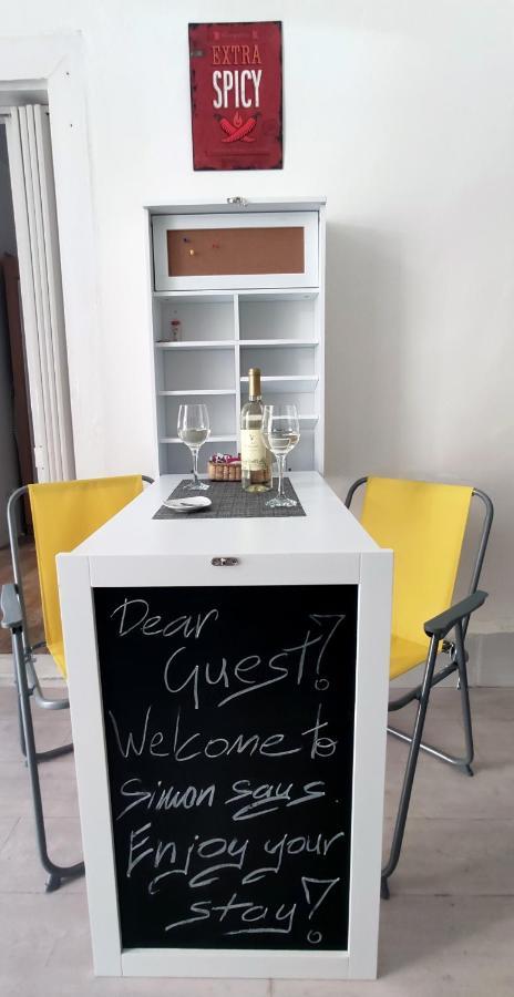 Simon Says Full Apartman In The Heart Of Apartament Budapesta